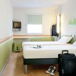 Ibis Budget Leeds Centre Crown Point Road United Kingdom