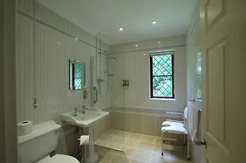 Bed & Breakfast Bath Lodge Castle Woolverton